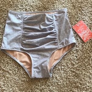 Kortni Jeane heathered grey ruched bottoms Xsmall